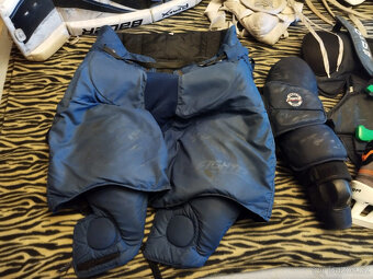 Hokejová výstroj pro brankáře - 2