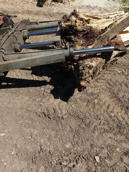 Štípačka dřeva k unc 060 - 2