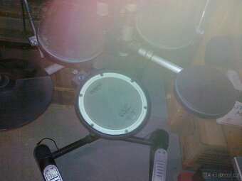 elektronická bicí souprava Roland - 2