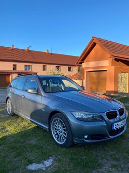 BMW E91 318d Lci - 2