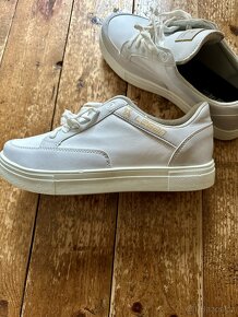 Bílé nové sneakers, velikost 43 - 2