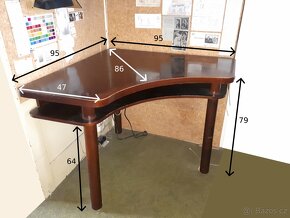 Prodám rohový stůl s vykrojením (PC stůl / psací stůl) - 2