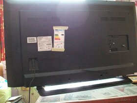 LCD Televize PHILIPS  40PFT 4009 - 2