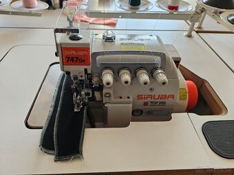 Overlock SIRUBA 747Qe – 4nitný šicí stroj. - 2