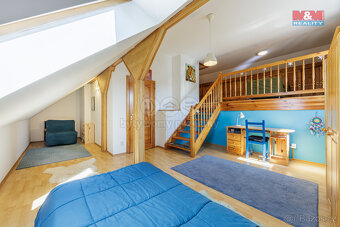 Prodej rodinného domu, 354 m², Dalovice, ul. V Břízkách - 2