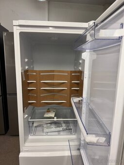 BEKO RCSA270K31WN - 2