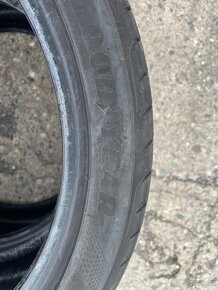 Letní pneu 225/40/18 - 2