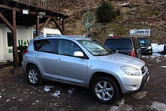 Toyota Rav4 - 2