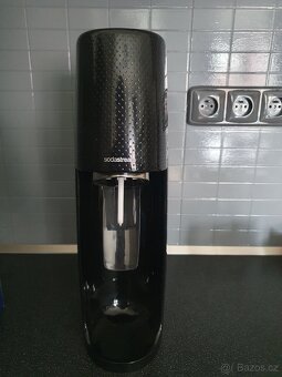 Sodastream SPIRIT BLACK + 1 bombička navíc - 2
