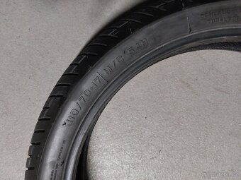 Pneu Metzeler 110/70 -17 - 2