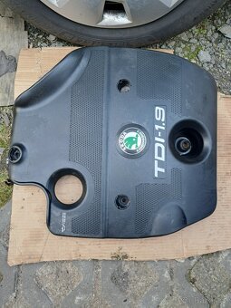 Kryt motoru škoda octavia 1 1,9 TDI 66 KW - 2