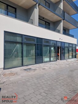 Pronájem, komerční/obchodní prostory, 182 m2, Měděná 3064/5, - 2