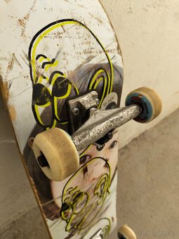 Skateboard - 2