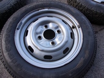 Kola VW Brouk 4x15 ET34 4x130x79 + pneu 155/15 82Q - 2