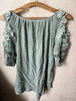 Halenka s prostřihy na rukávech L/XL - 2