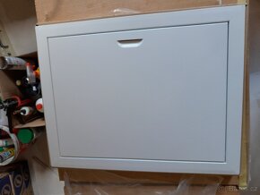 Revizní dvířka kovová s úchytem 300x400 - 2