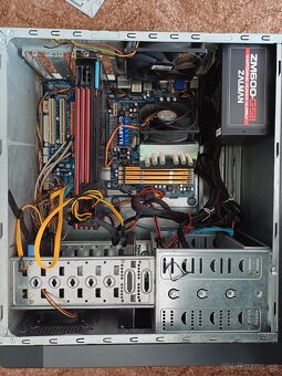 Herní počítač Phenom 4 jádro, RadeonHD6950 2GB grafika - 2