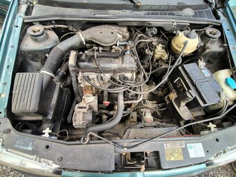 Volkswagen Golf 3 Cabrio - 2