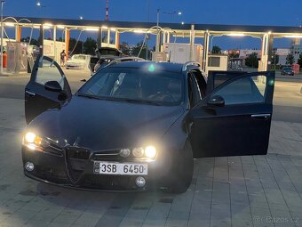 đ„Alfa Romeo 159â2.4JTDm, 147 kW â 2010âQ-Tronicđ„ - 2