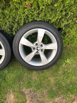 Kola Škoda Rapid Fabia Dione s pneu 215/45 r16 - 2