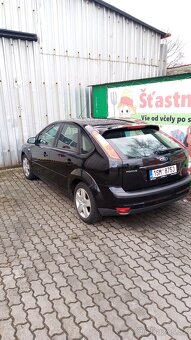 Focus 1.6i - 2