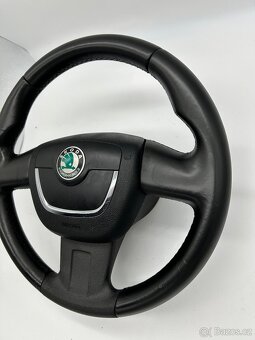 Tříramenný volant Škoda - 2