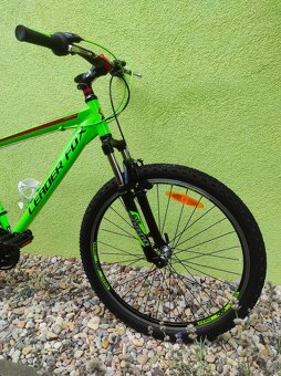 Značkové horské kolo Leader Fox 26"/18" (limetka) - 2