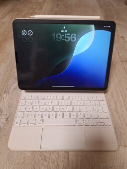 iPad Air 5. generace, 256GB, orig. klávesnice, Pencil 2.gen. - 2