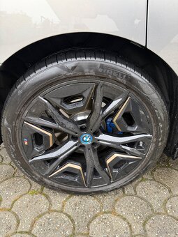 Originální BMW iX alu kola 22" styl 1021 5A02659 černé - 2