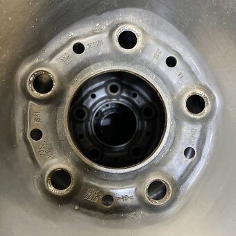 16" plechová kola – 5x120 – 7J x 16" ET31 - 2