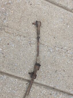 Škoda 110R spojovačka řízení - 2