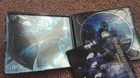 CD Black Comedy - Instigator (tin box) - 2