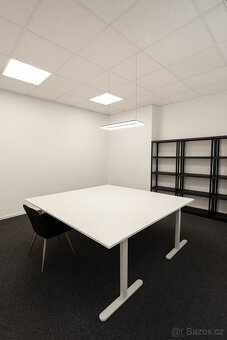 Obchodní prostor, kancelář, služby - 2