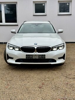 BMW 320d T G21 140kW 2022 Sportline - 2