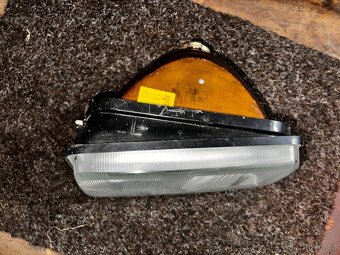 Predni svetlo Rapid Skoda 120 - 2