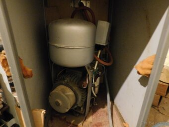 Zubařský kompresor Chirana - 2