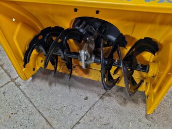 Sněhová fréza stiga - 2