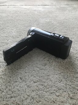 Sony Handycam PJ330E - 2