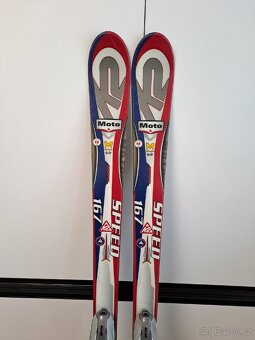 Sjezdové lyže, hůlky - 2