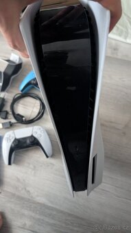 PS5 s mechanikou.2x ovladač+ 2 hry - 2