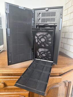 Case Skříň Fractal Design Define R4 - 2