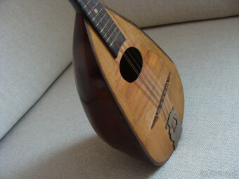 Stará mandolína - 2