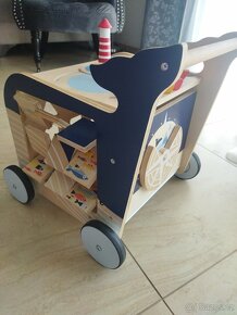 Dřevěný vozik - 2