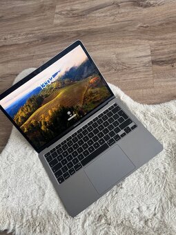 MacBook Air 13” M1 256 GB Space Grey TOP STAV - 2