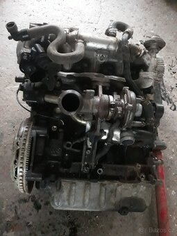 Motor PEUGEOT 2,0 HDi 66 KW - diesel - 2