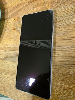 Samsung Galaxy s21 Ultra poškozený displej - 2