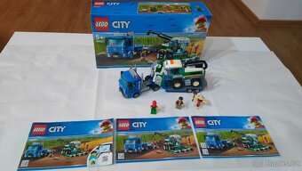 Lego 60223 - kombajn s tahačem - 2