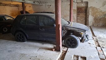 Golf 4 1,9 tdi 66kw zbytek - 2