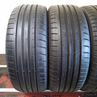 Dunlop 205/55 R17 95Y 2x5,5mm; 2x3,5-4,5mm - 2