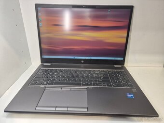 HP ZBook Fury 15 G8, i7-11850H, 16gb, 512, RTX A2000, záruka - 2